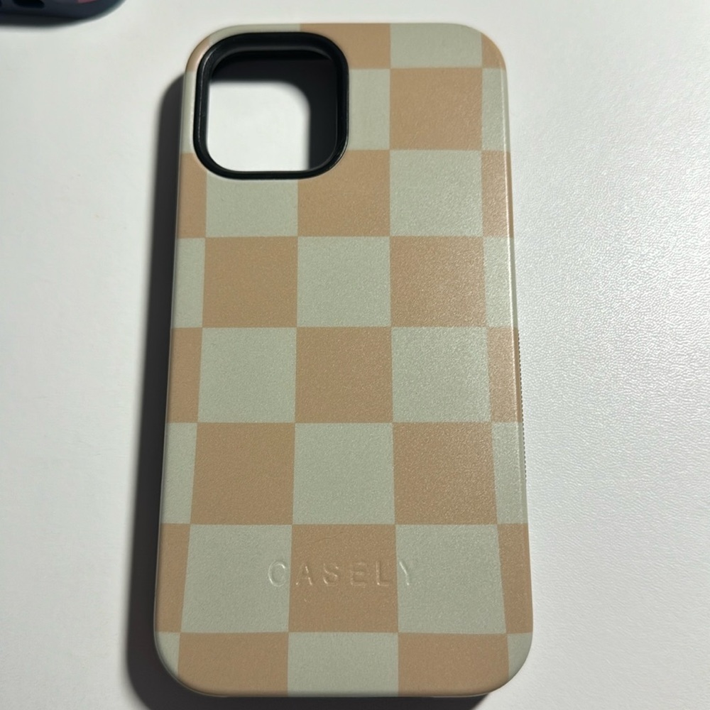 Casely iphone 12 Phone Case